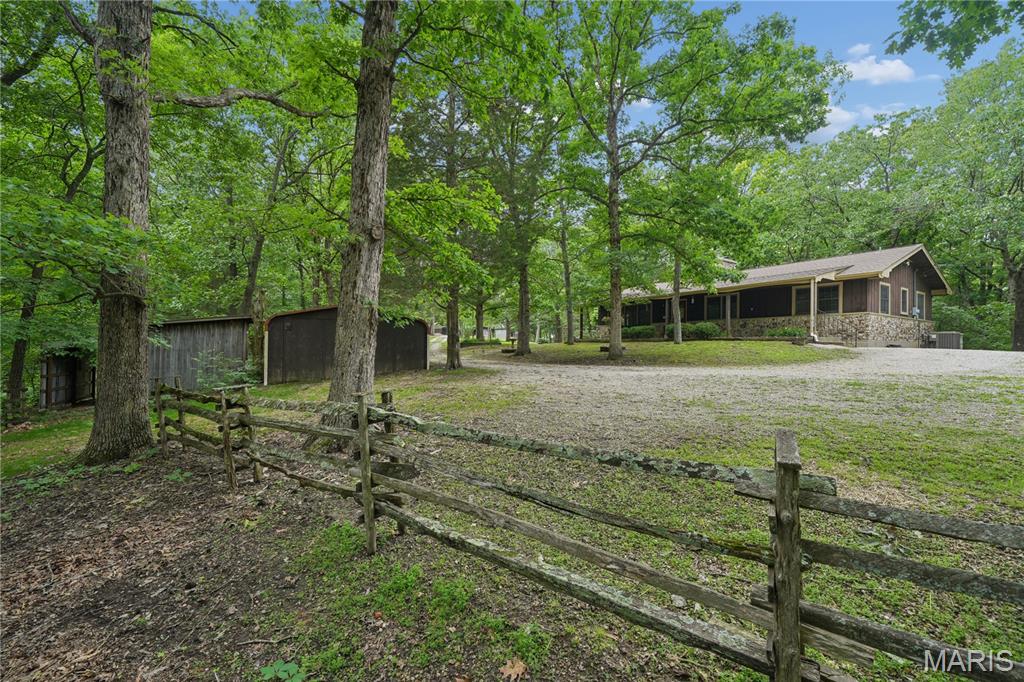 7957 County Line Road Robertsville, MO 63072 - Photo 7 of 31