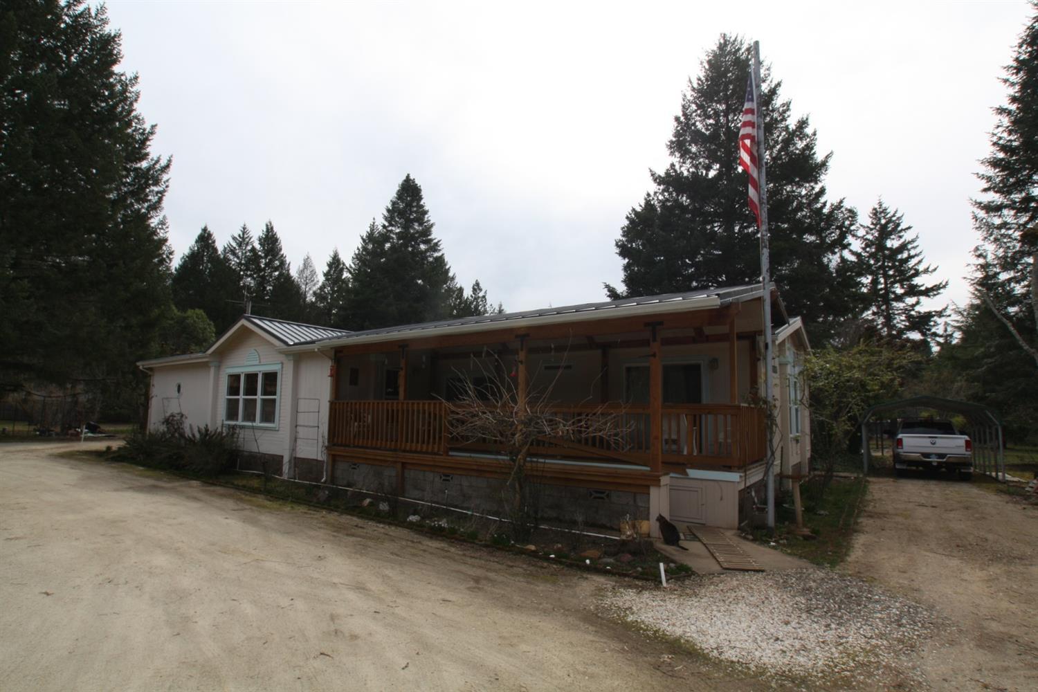 451 Boyer Road Grants Pass, OR 97526 - Photo 3 of 25 a view of house and outdoor space