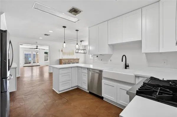 $370,000 | 3817 Kent Avenue, Metairie, LA 70006