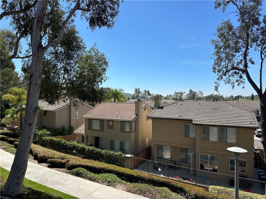 8514 East Baker Hill Road, Unit B Orange, CA 92869 - Photo 14 of 31