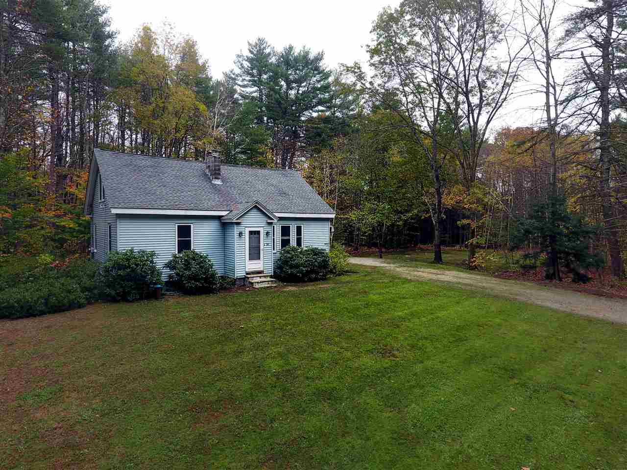 94 Old Amherst Road Mont Vernon, NH 03057 - Photo 1 of 28