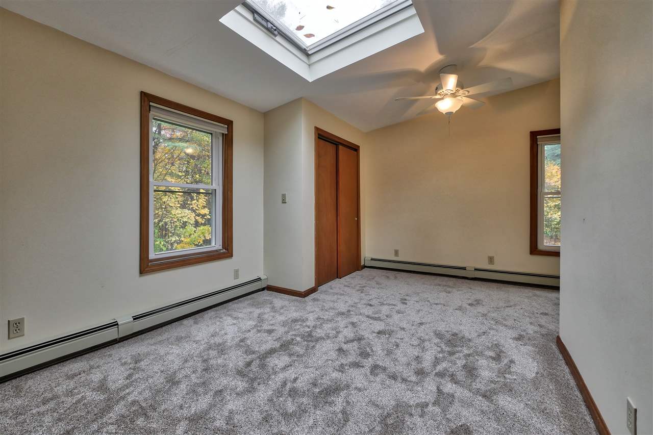 94 Old Amherst Road Mont Vernon, NH 03057 - Photo 21 of 28