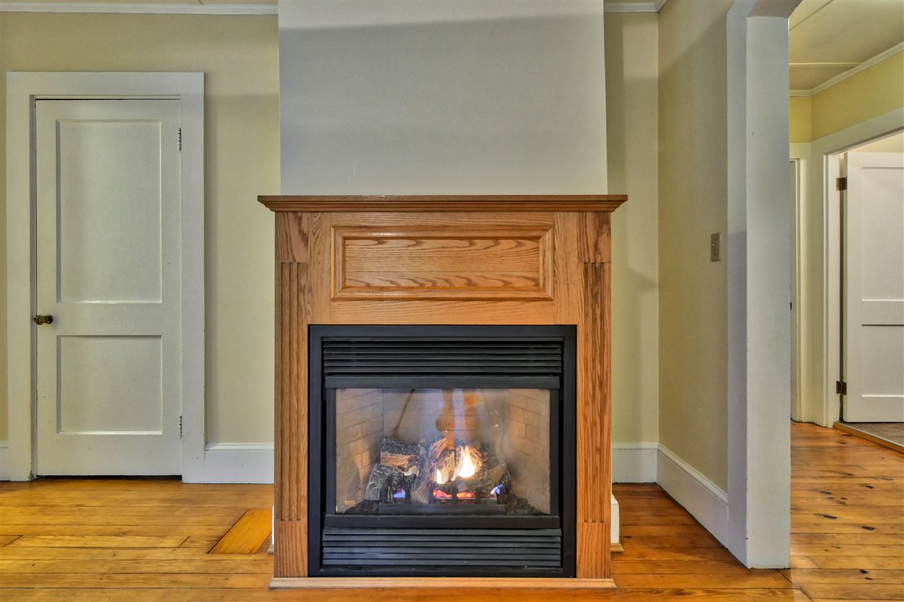 94 Old Amherst Road Mont Vernon, NH 03057 - Photo 5 of 28
