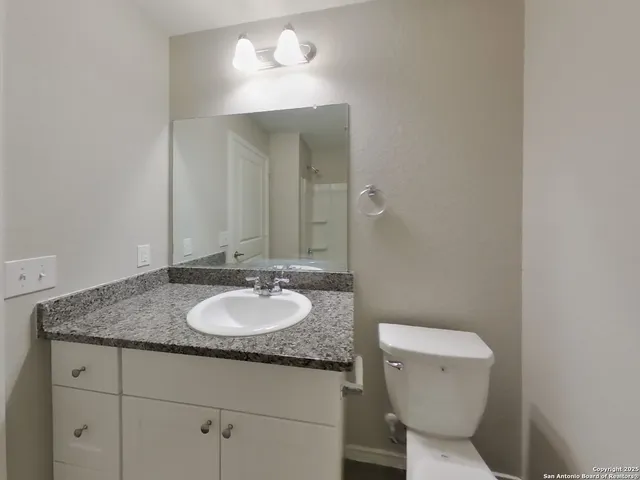 $1,619 | 1410 Putters Edge, San Antonio, TX 78221