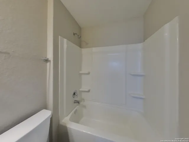 $1,619 | 1410 Putters Edge, San Antonio, TX 78221