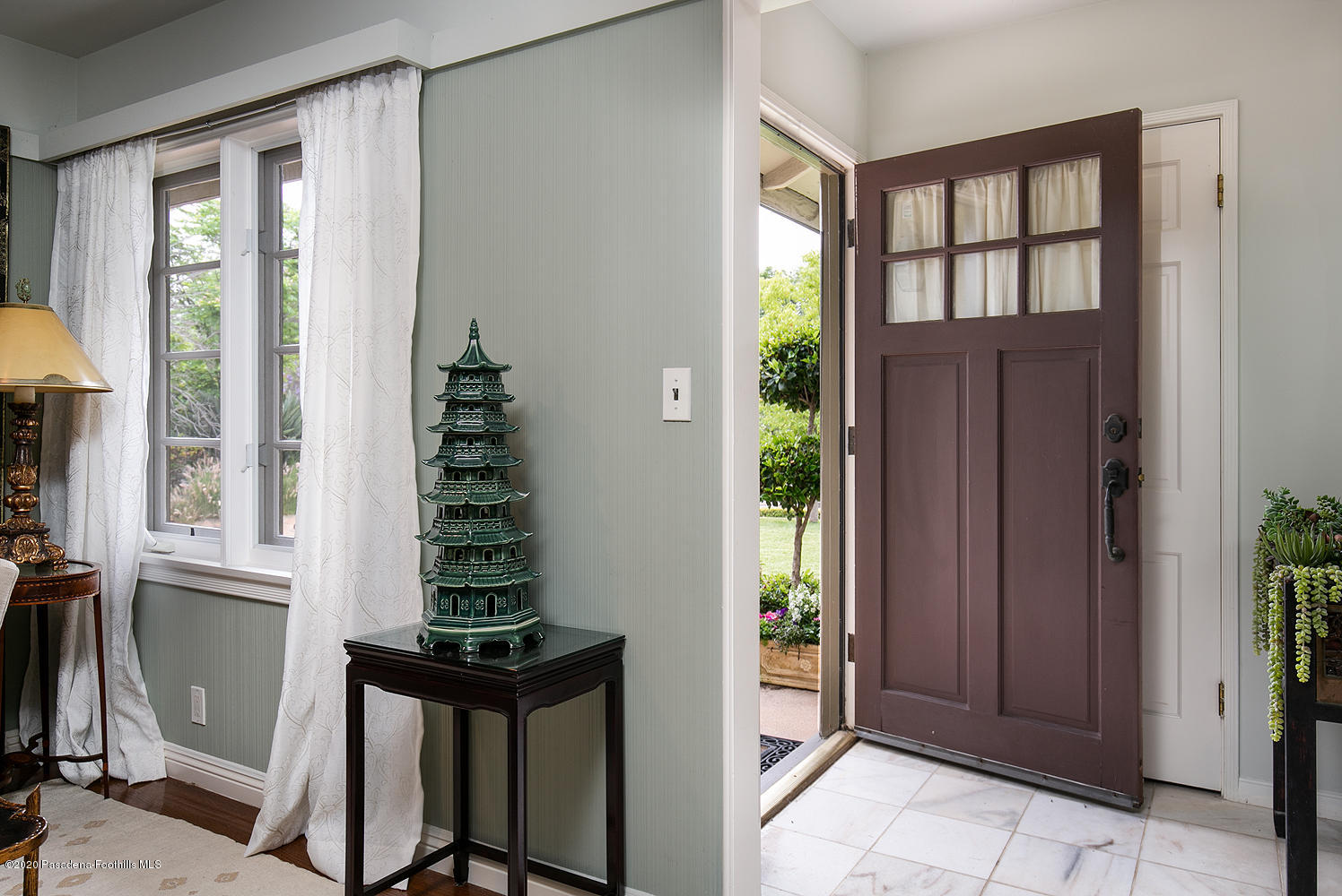 2855 Sheffield Road San Marino, CA 91108 - Photo 4 of 36 a view of an entryway with a front door