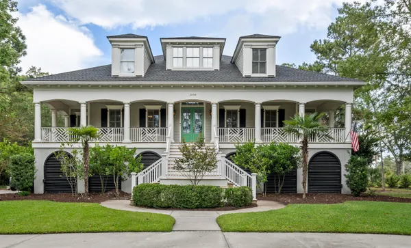 $2,780,000 | 2508 Willington Court, Mount Pleasant, SC 29466