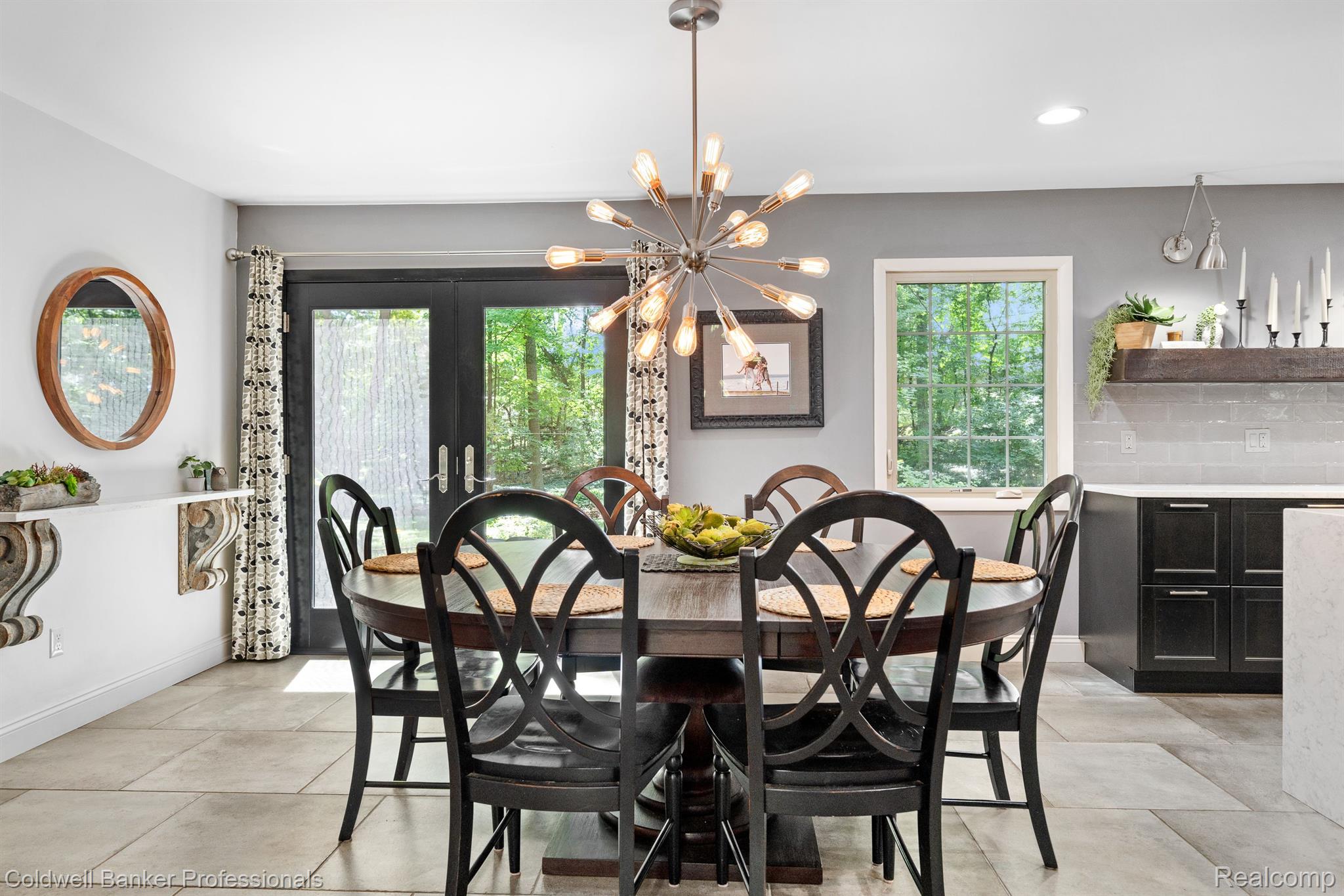 4972 Arrowhead Road West Bloomfield, MI 48323 - Photo 15 of 76 Gallery Image 15