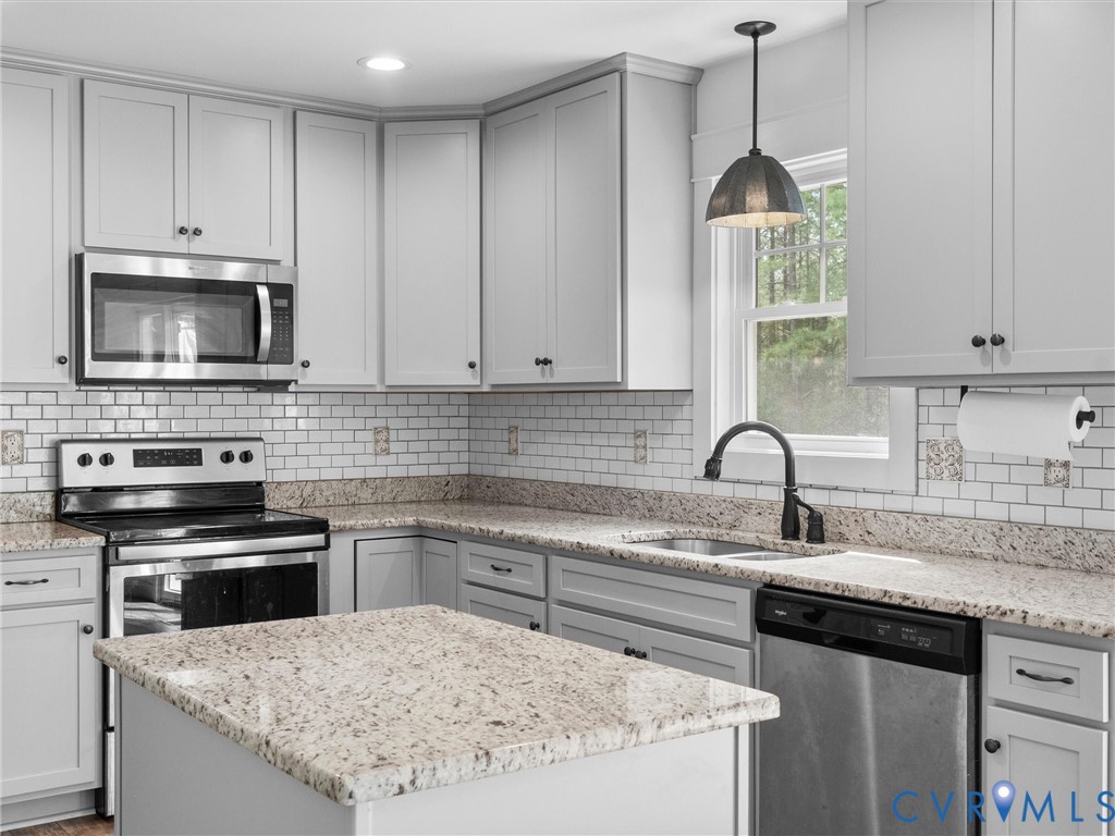 2018 Walnut Tree Place Powhatan, VA 23139 - Photo 17 of 59