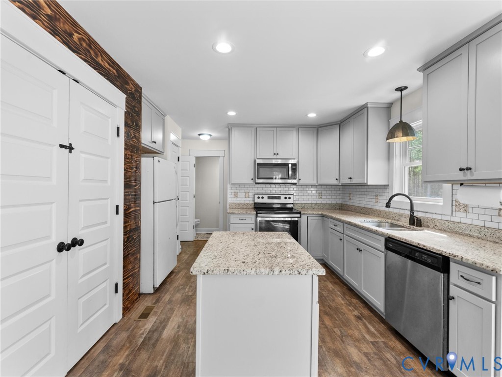 2018 Walnut Tree Place Powhatan, VA 23139 - Photo 18 of 59