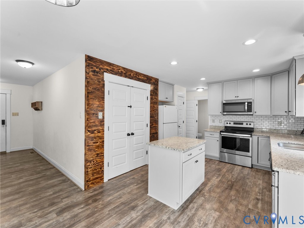 2018 Walnut Tree Place Powhatan, VA 23139 - Photo 22 of 59