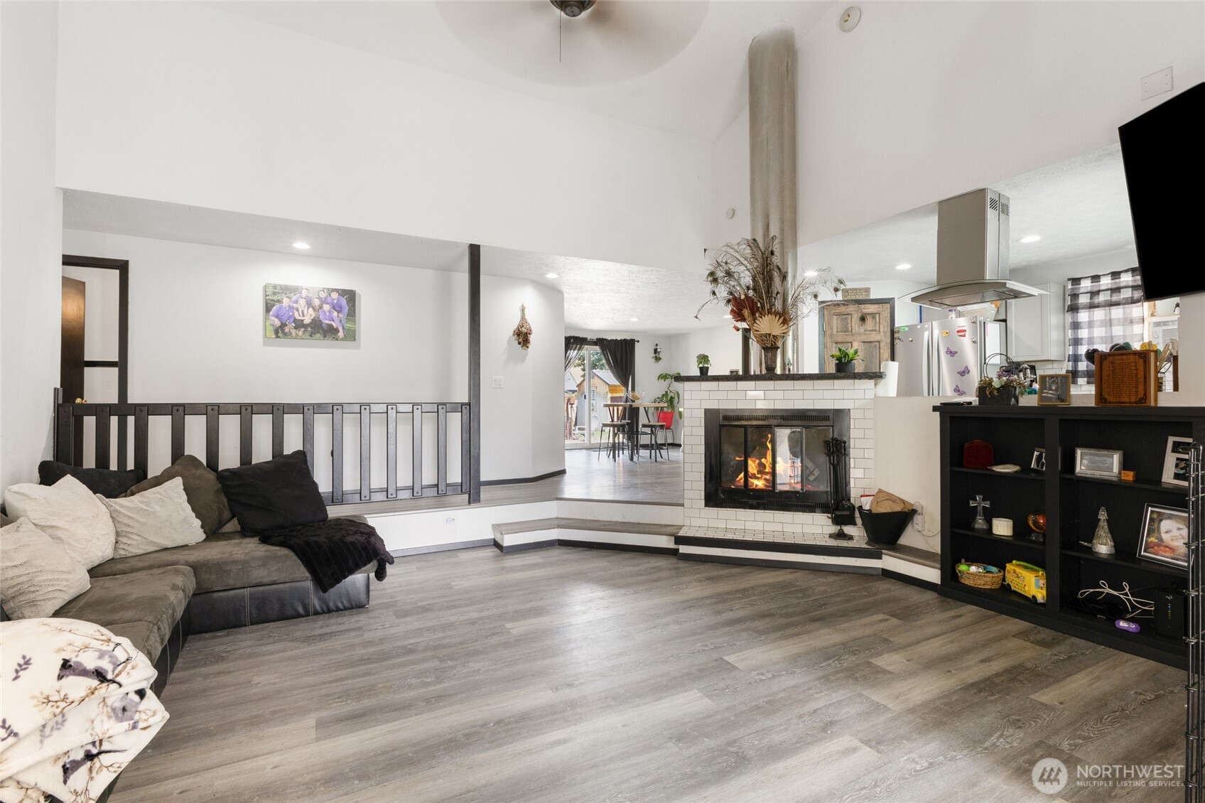 9307 Albert Way Southeast Moses Lake, WA 98837 - Photo 8 of 40 a living room with furniture and a fireplace