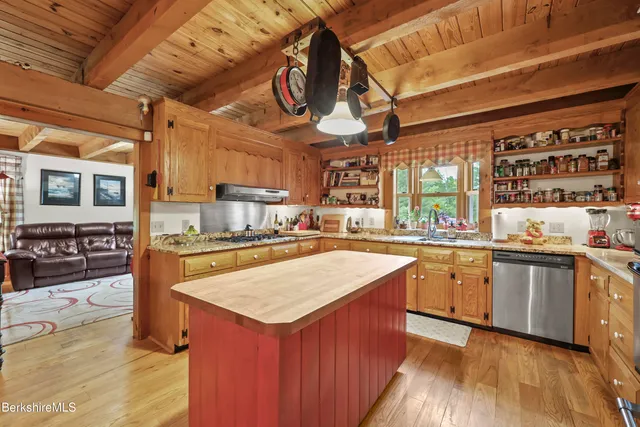 $859,900 | 135 East Street, Lee, MA 01238