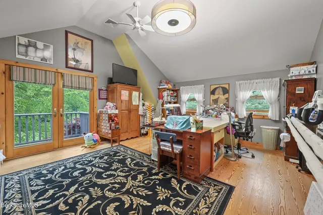 $859,900 | 135 East Street, Lee, MA 01238