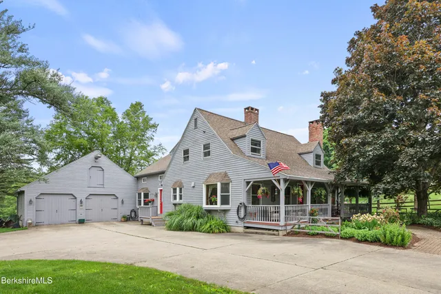 $859,900 | 135 East Street, Lee, MA 01238