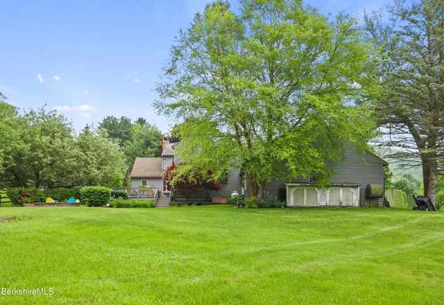 $859,900 | 135 East Street, Lee, MA 01238