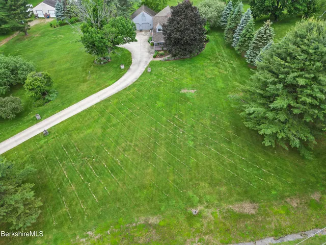 $859,900 | 135 East Street, Lee, MA 01238