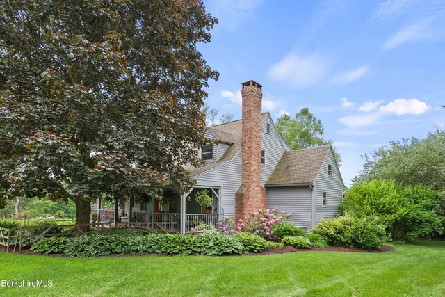 $859,900 | 135 East Street, Lee, MA 01238