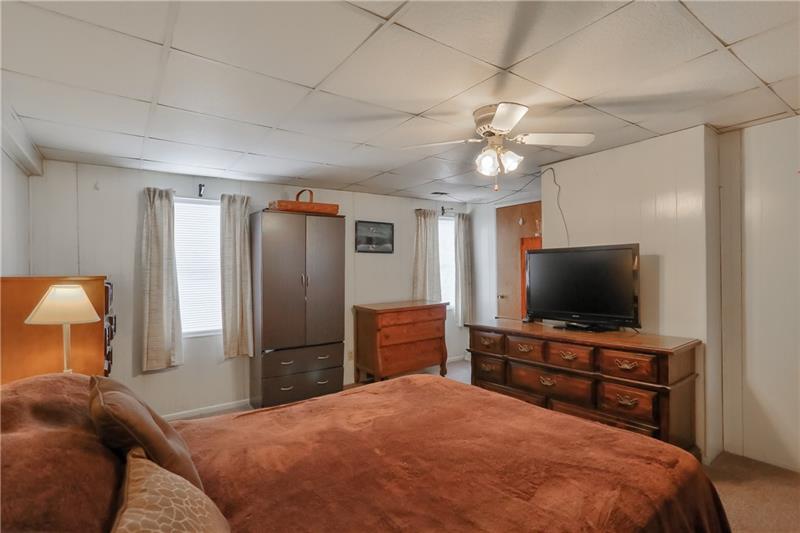 114 Mt Air Road New Castle, PA 16102 - Photo 11 of 16
