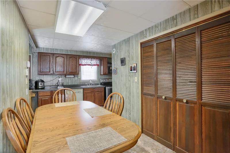 114 Mt Air Road New Castle, PA 16102 - Photo 6 of 16