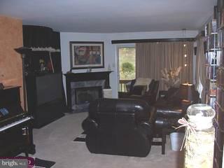 274 Miley Road Aston, PA 19014 - Photo 3 of 6 Gallery Image 3