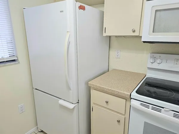 $1,500 | 25225 Rampart Boulevard, Unit 1404, Punta Gorda, FL 33983