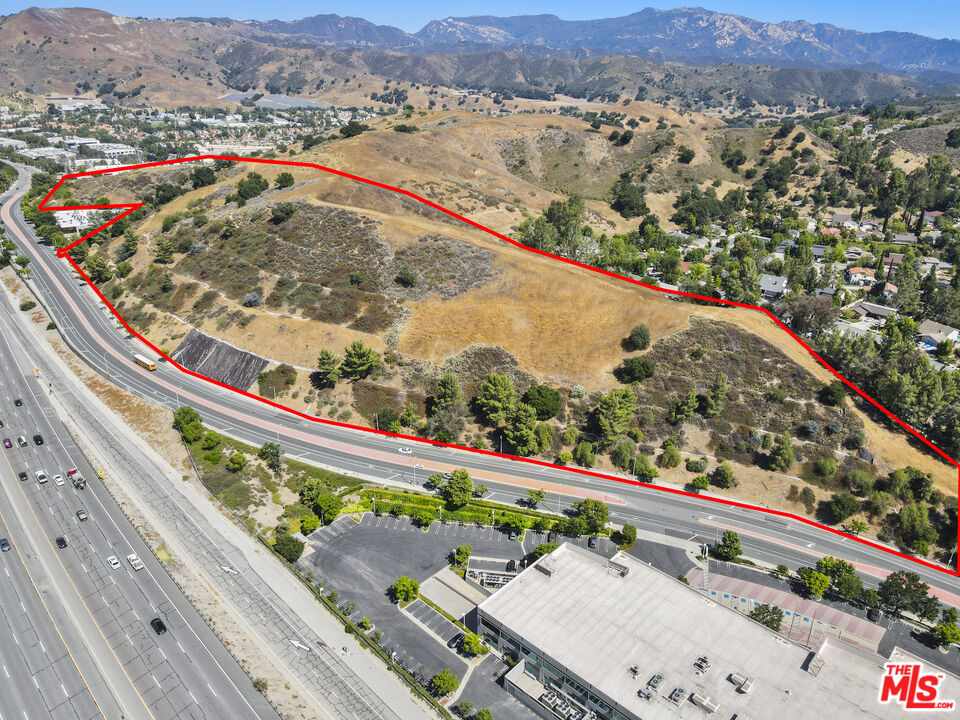 27300 Agoura Road Calabasas, CA 91301 - Photo 20 of 23