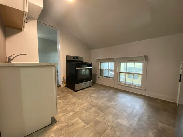 $249,900 | 515 Locust Street, Kalamazoo, MI 49007