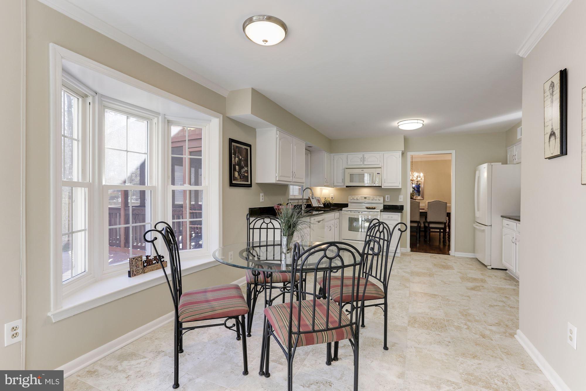 12304 Cannonball Road Fairfax, VA 22030 - Photo 15 of 30 Kitchen
