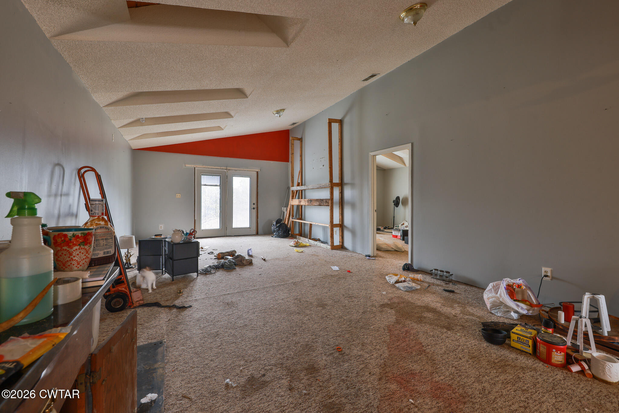 840 School Road Palmersville, TN 38241 - Photo 9 of 27 a view of a room with gym equipment