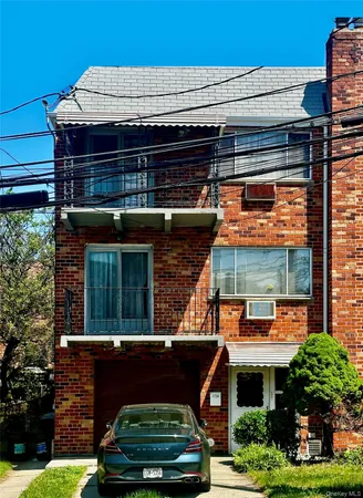 $1,500,000 | 74-09 58th Avenue | Maspeth
