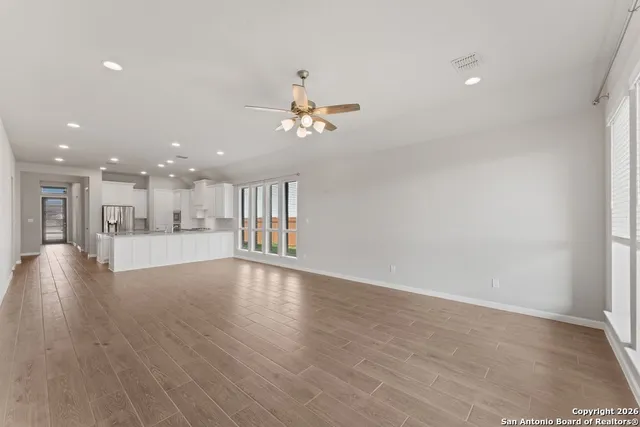 $2,400 | 9506 Totoro Haven, San Antonio, TX 78254