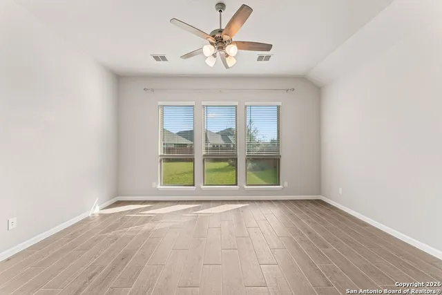 $2,400 | 9506 Totoro Haven, San Antonio, TX 78254