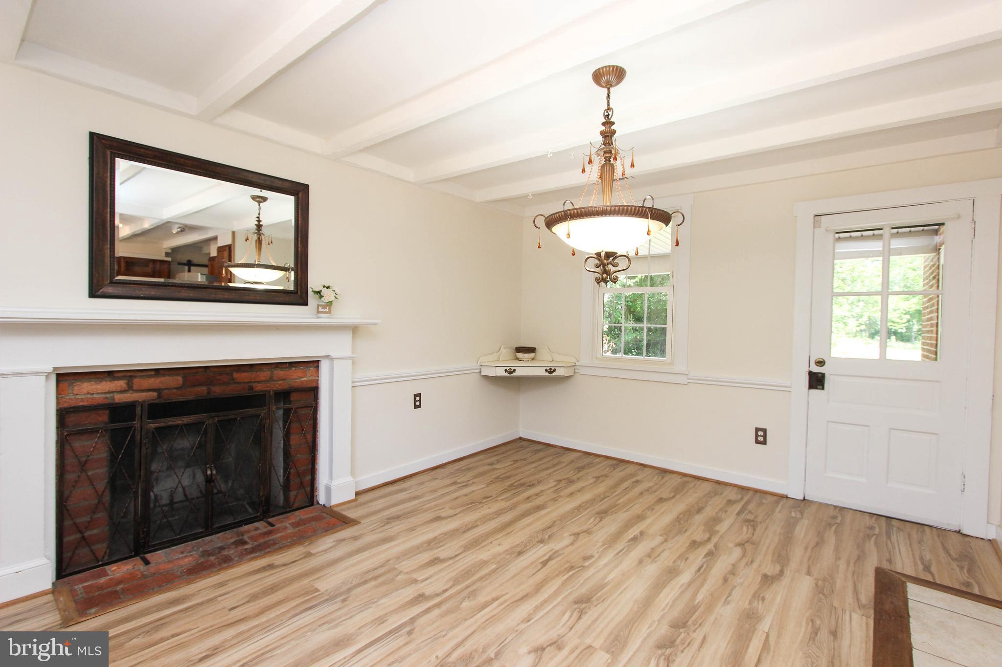 13305 Spriggs Road Manassas, VA 20112 - Photo 18 of 48