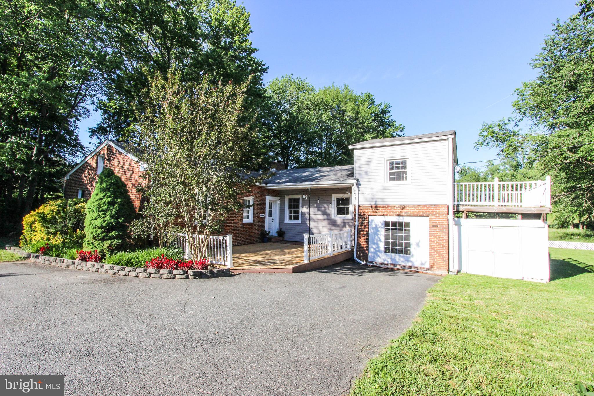 13305 Spriggs Road Manassas, VA 20112 - Photo 3 of 48