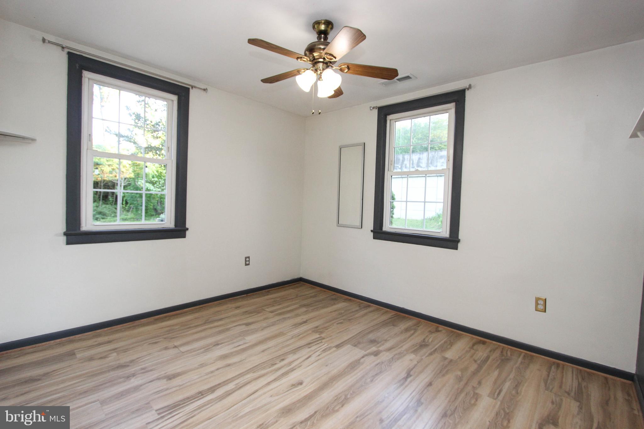 13305 Spriggs Road Manassas, VA 20112 - Photo 30 of 48