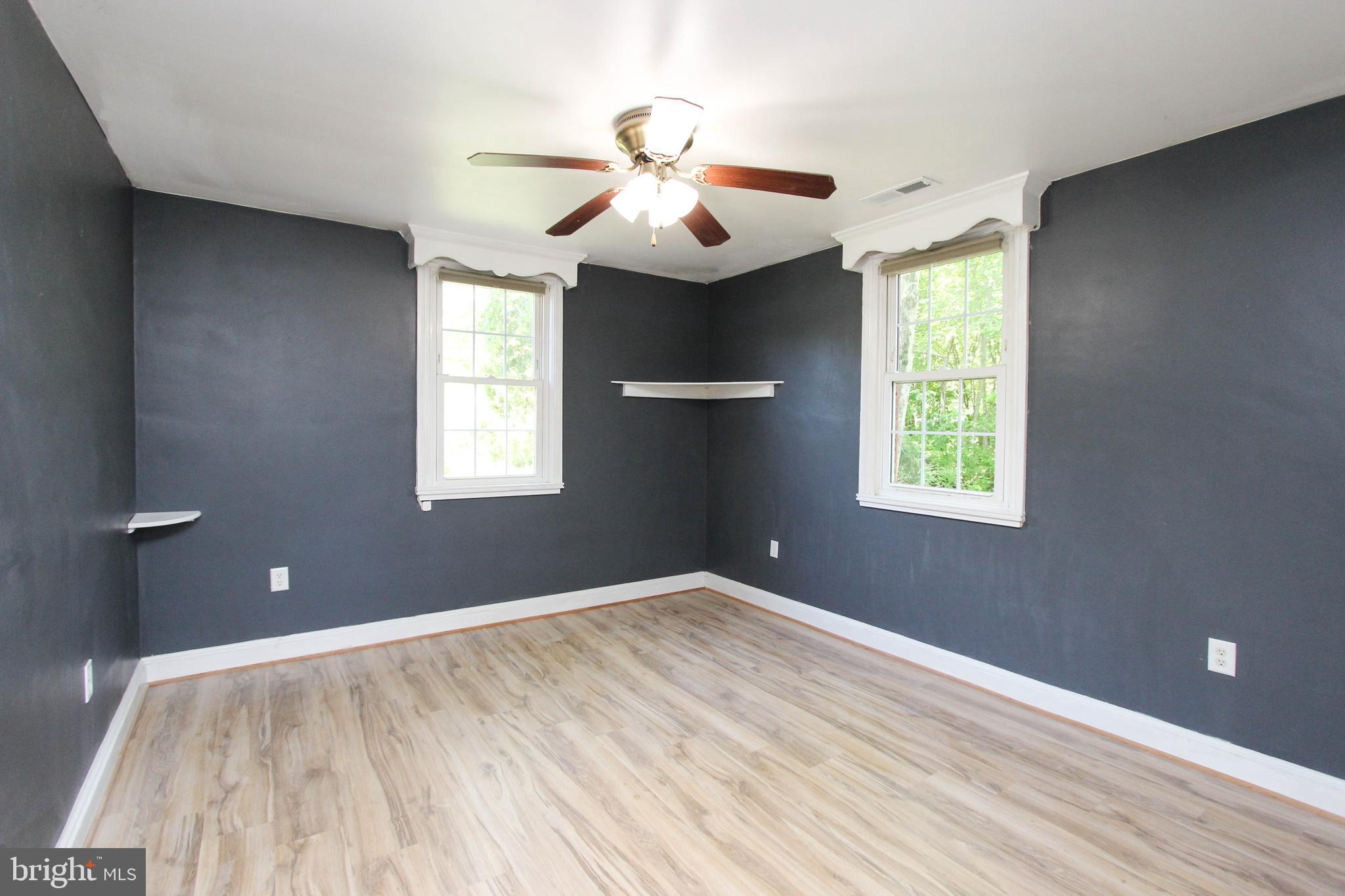 13305 Spriggs Road Manassas, VA 20112 - Photo 32 of 48