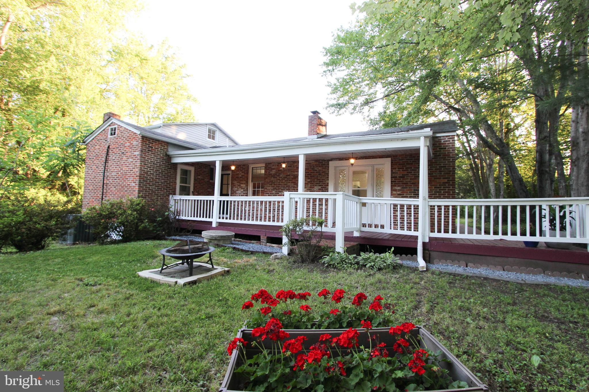 13305 Spriggs Road Manassas, VA 20112 - Photo 42 of 48 Evening photo of the house.