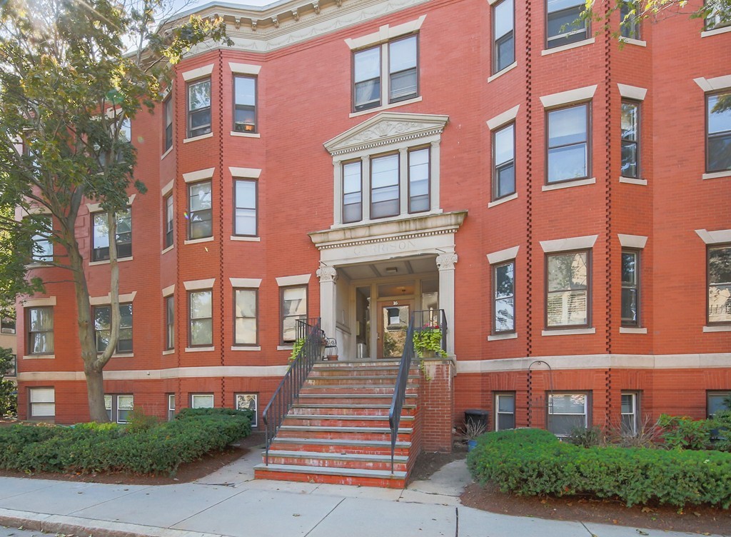 16 Garrison Road, Unit 6 Brookline, MA 02445 - Photo 26 of 26 Gallery Image 26