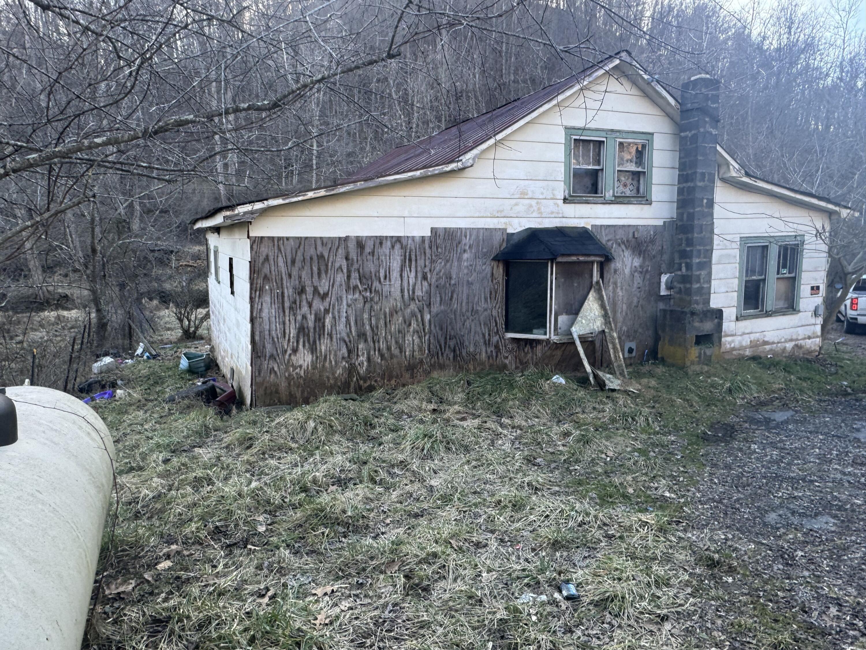 3001 Exchange Road Exchange, WV 26619 - Photo 15 of 21 Gallery Image 15
