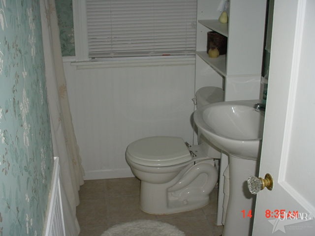 1327 Master Drive Decatur, IN 46733 - Photo 3 of 11