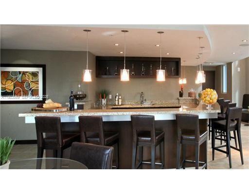 60 Southwest 13th Street, Unit 1806 Miami, FL 33130 - Photo 3 of 10