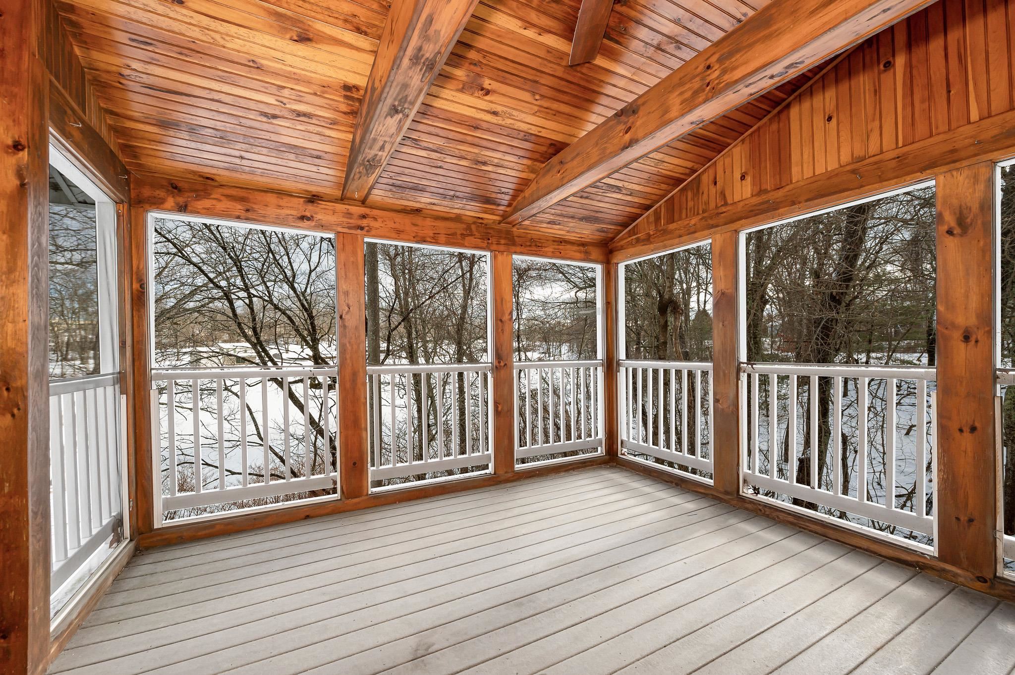 71 North High Street, Unit 1 Derry, NH 03038 - Photo 17 of 37