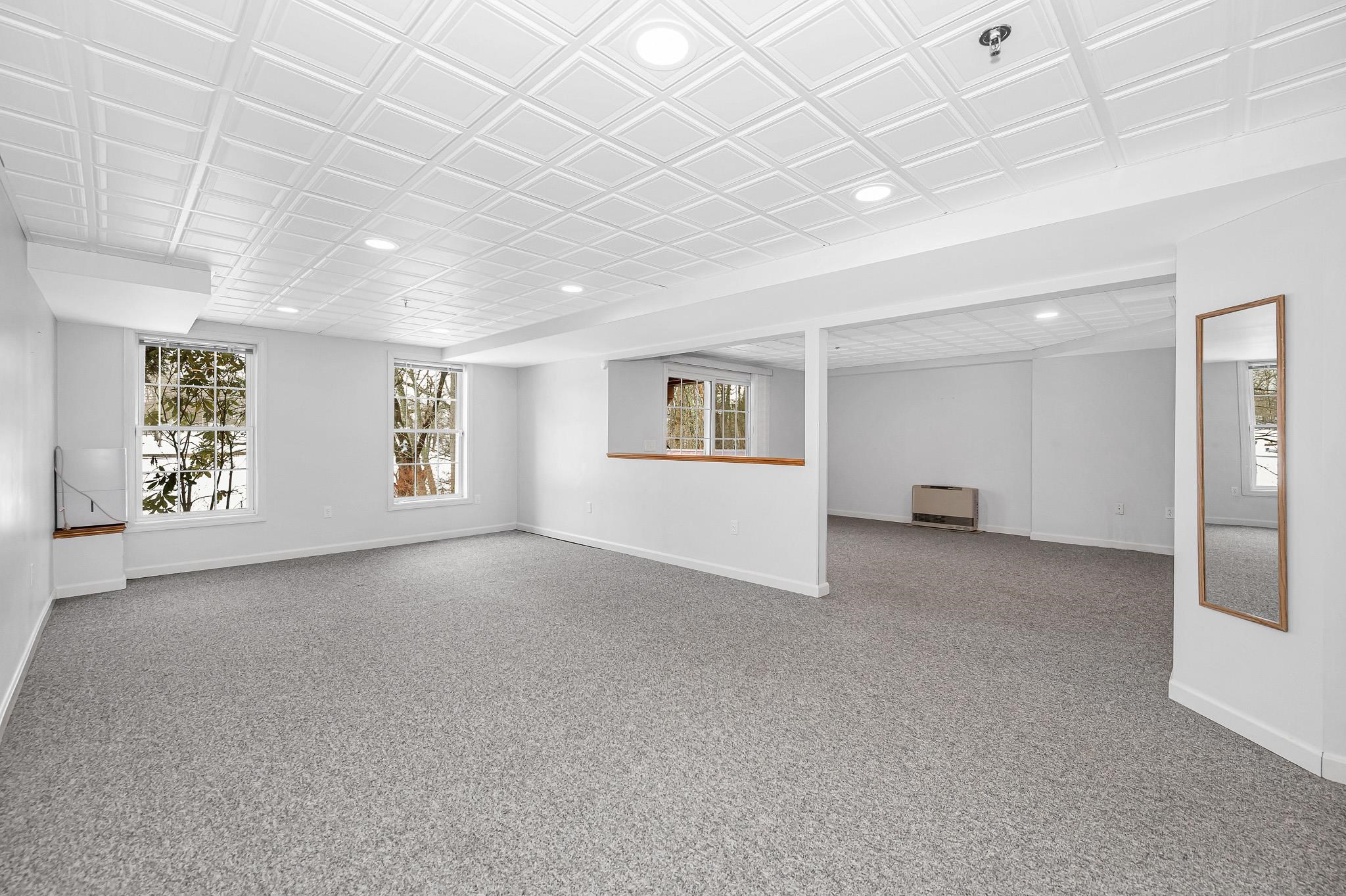 71 North High Street, Unit 1 Derry, NH 03038 - Photo 27 of 37