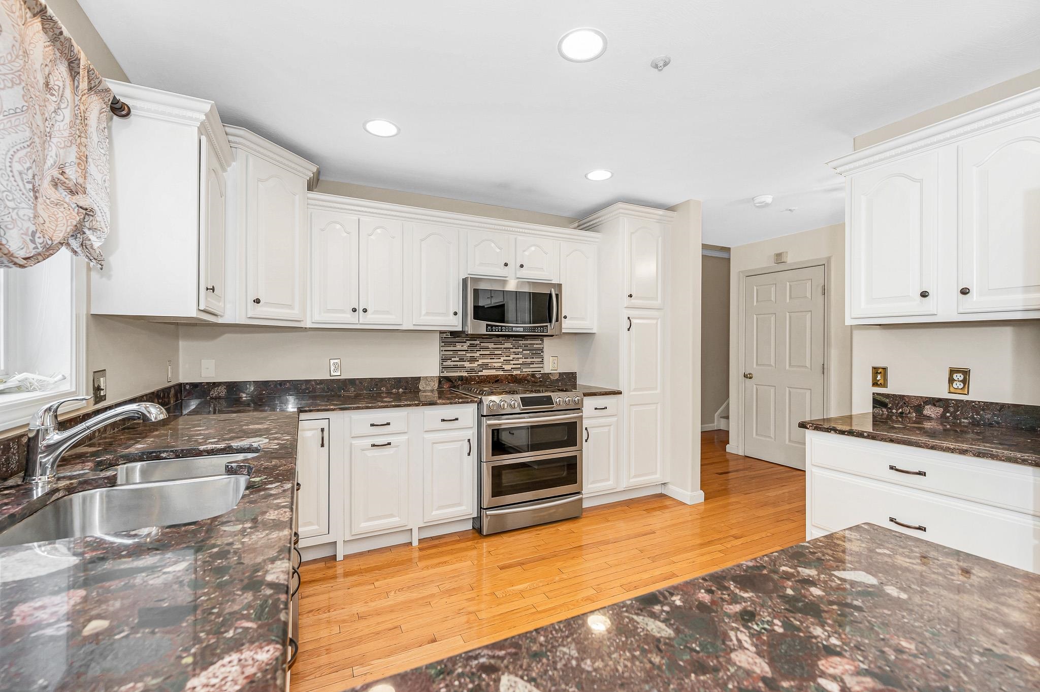 71 North High Street, Unit 1 Derry, NH 03038 - Photo 9 of 37