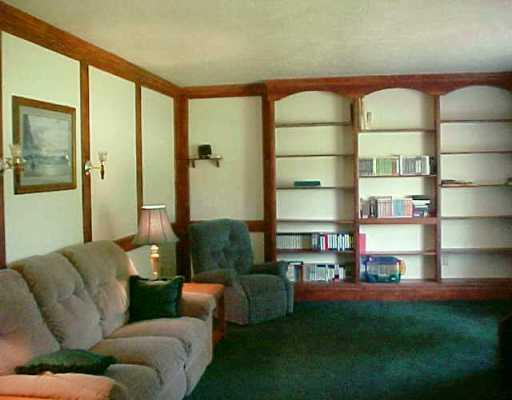 538 Beagle Club Road McDonald, PA 15057 - Photo 4 of 6 Gallery Image 4