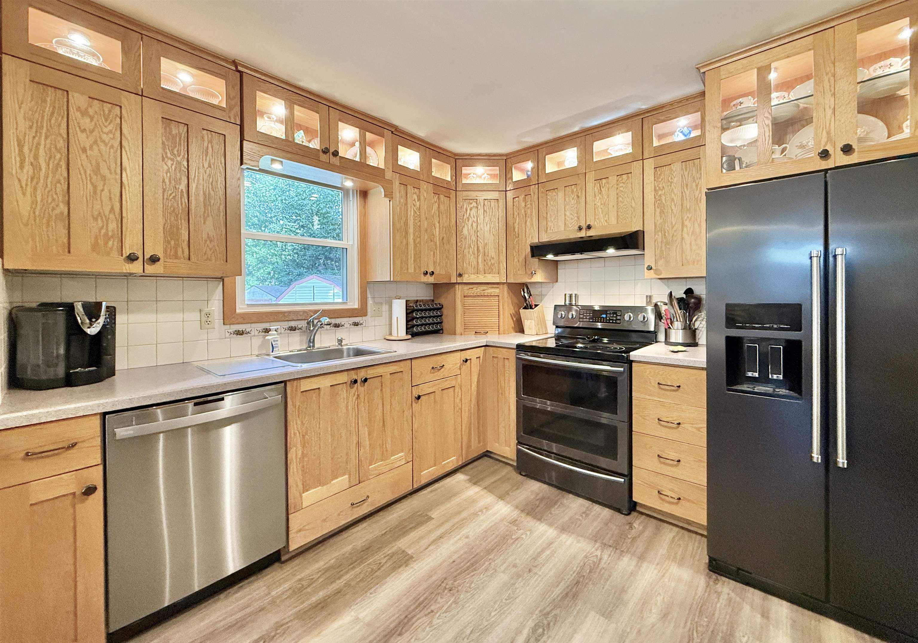 27 Foxborough Road Ocean View, NJ 08230 - Photo 5 of 43 Gallery Image 5