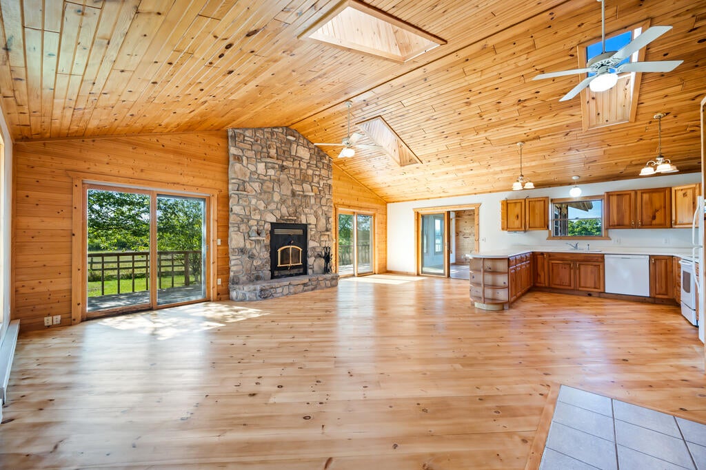 1391 Main Road Washington Island, WI 54246 - Photo 1 of 90 Gallery Image 1