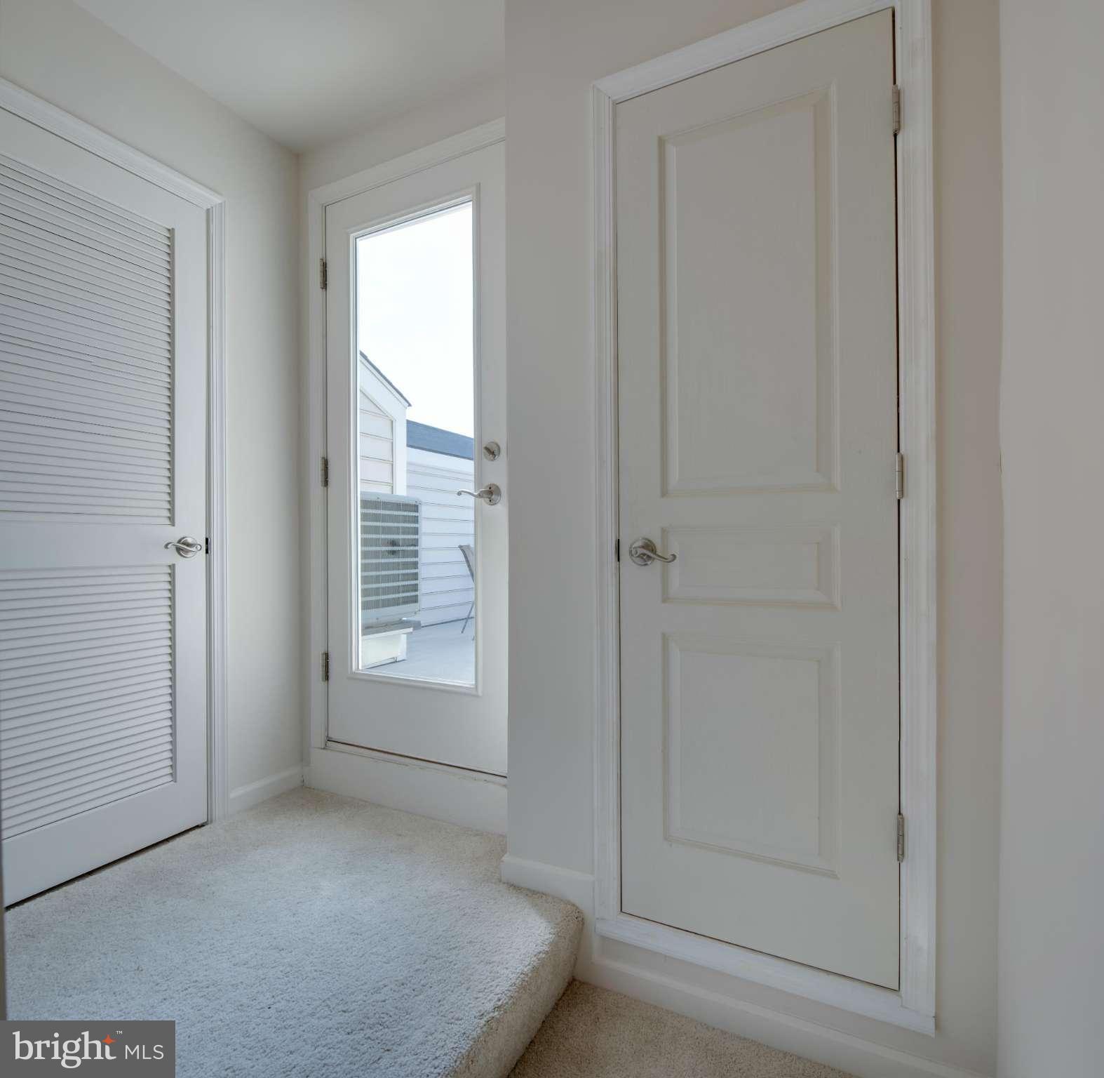 3419 Kemper Road Arlington, VA 22206 - Photo 19 of 30 a view of an empty room with a window