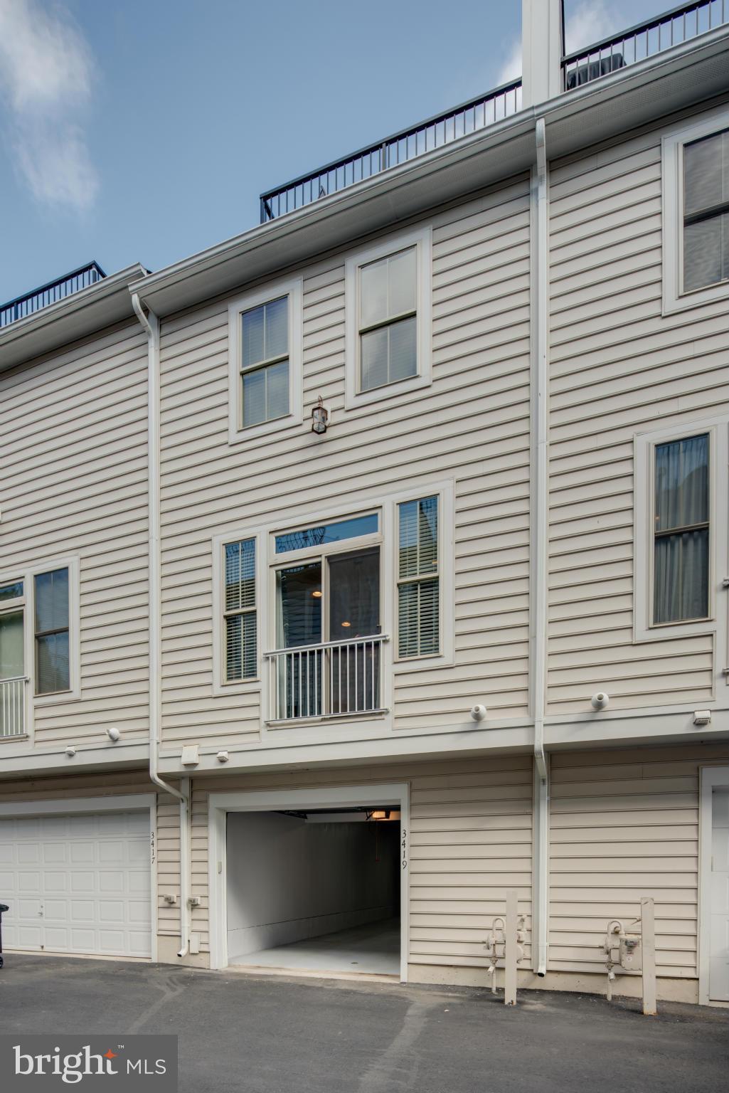 3419 Kemper Road Arlington, VA 22206 - Photo 26 of 30 a front view of a house